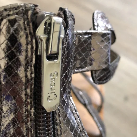 Circus by Sam Edelman Bevin Sandals - Picture 8 of 8